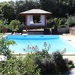 Nature Et Design Bed & Breakfast 4*