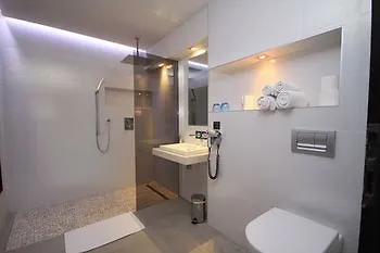 Nature & Design Bed & Breakfast Bonifacio (Corsica)