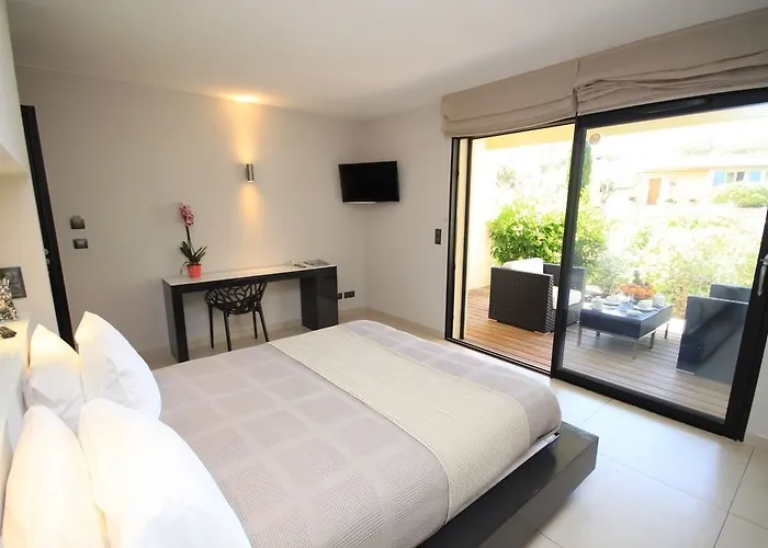 Nature&design 4* Bonifacio (Corsica)